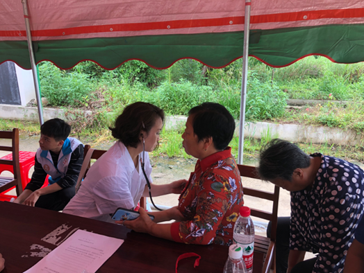 永利集团暑期医护志愿服务进乡村